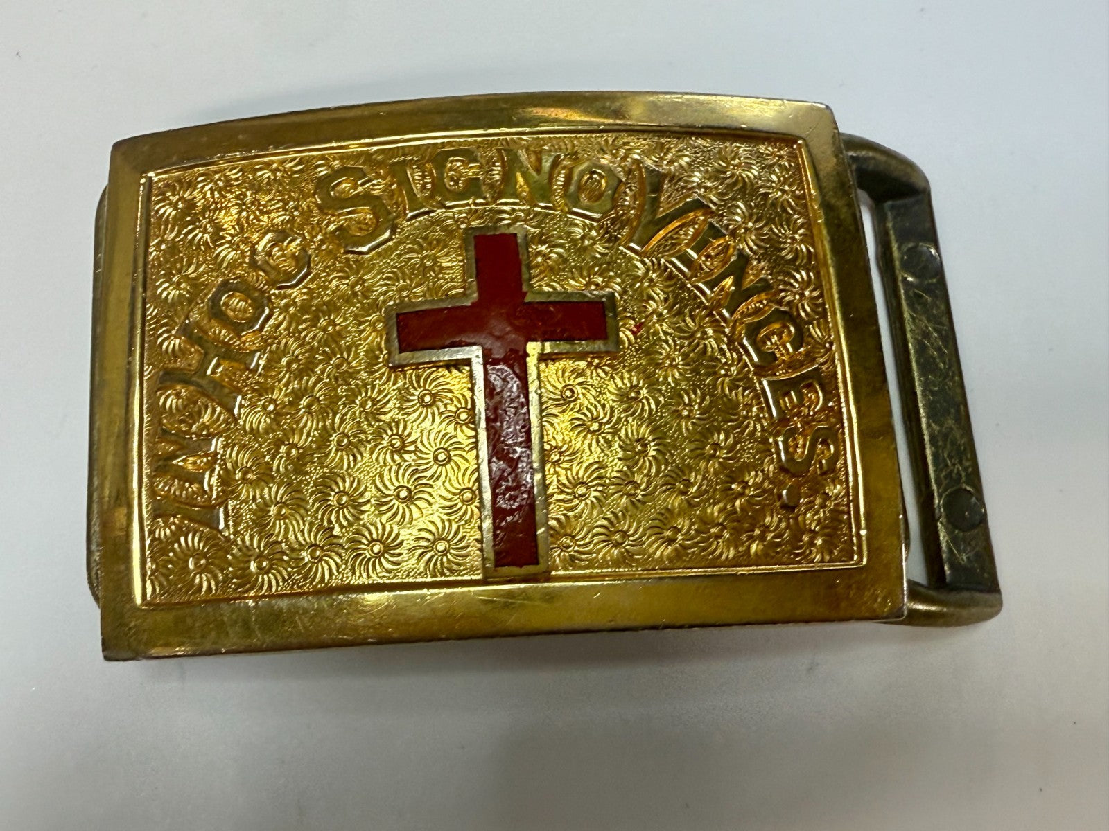 VINTAGE In Hoc Signo Vinces Masonic Knights Templar RED CROSS Belt Buckle