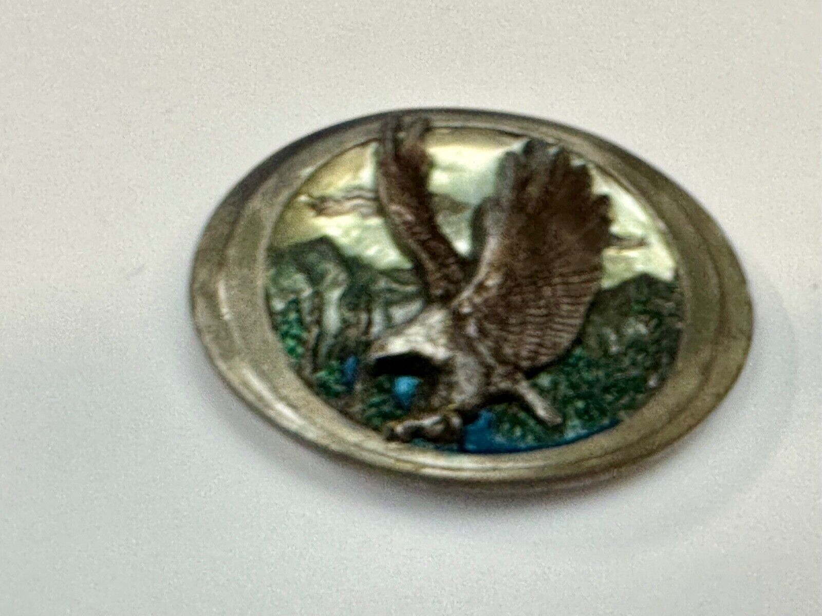 Beautiful patriotic flying eagle - Vintage 1988 C+J belt buckle