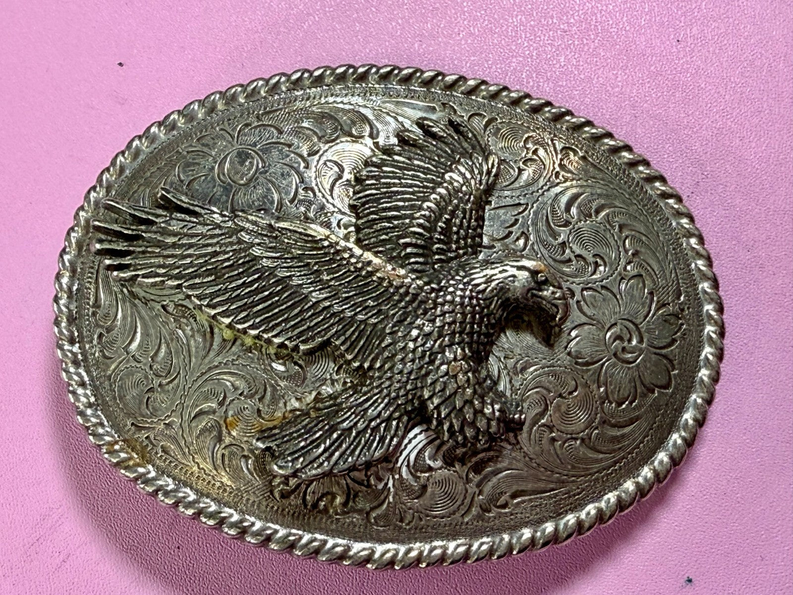 American Bald Flying Eagle Patriotic Flower Swirl Ornate Western Belt Buckle