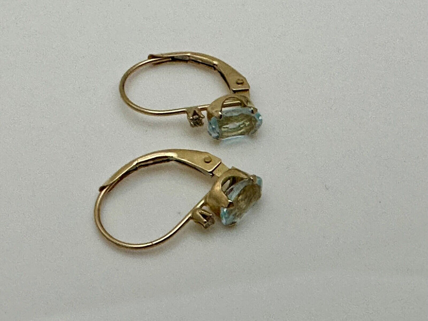 Vintage 14K Gold Ice Blue Topaz Earrings