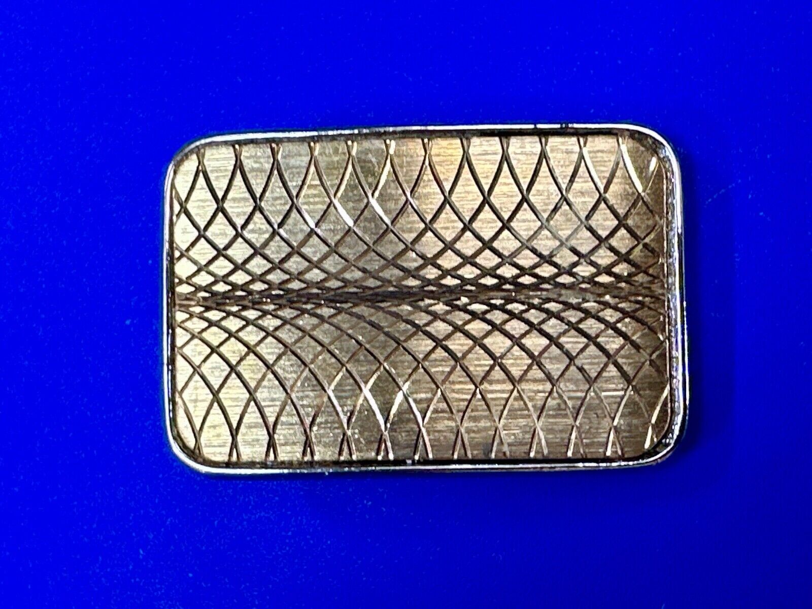Vintage flower theme etched rectangular western gold tone belt buckle