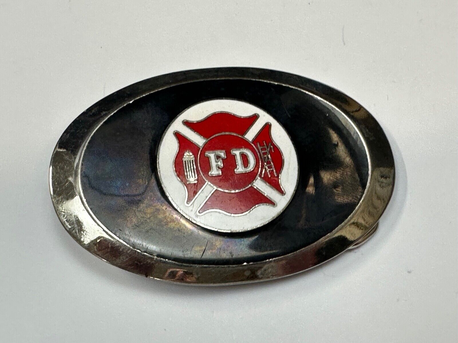 Vintage Fire Firefighter FD Hydrant Axe Ladder Black & Red Oval belt buckle