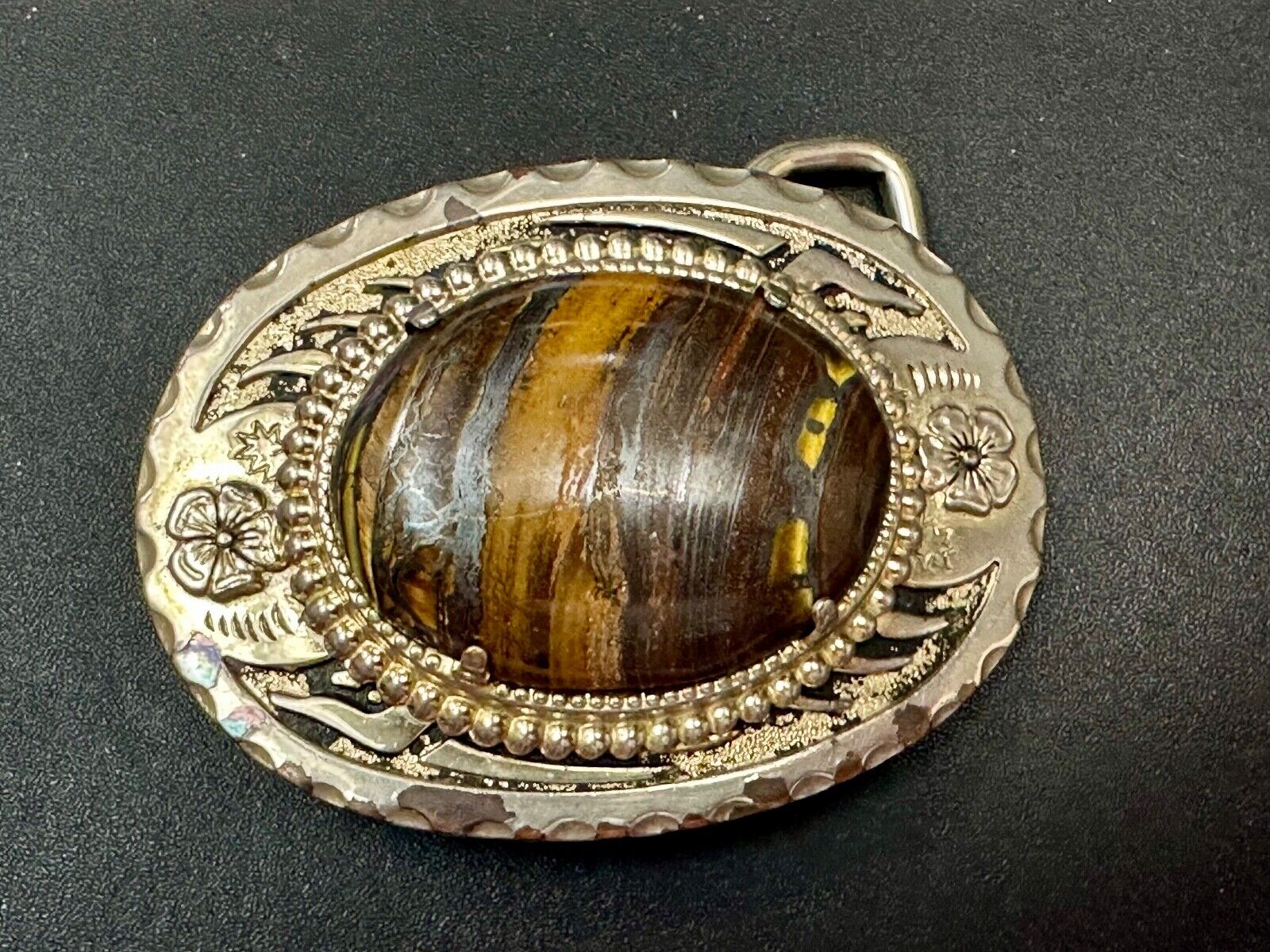 TIGER IRON Vintage Cabochon Cab Stone Centerpiece on Western Belt Buckle