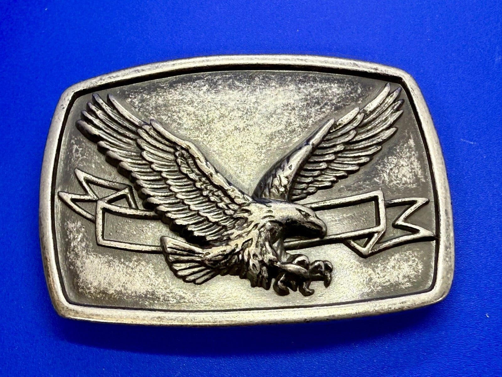 American Bald Eagle Flying Diving With Award Ribbon Vintage Belt Buckle