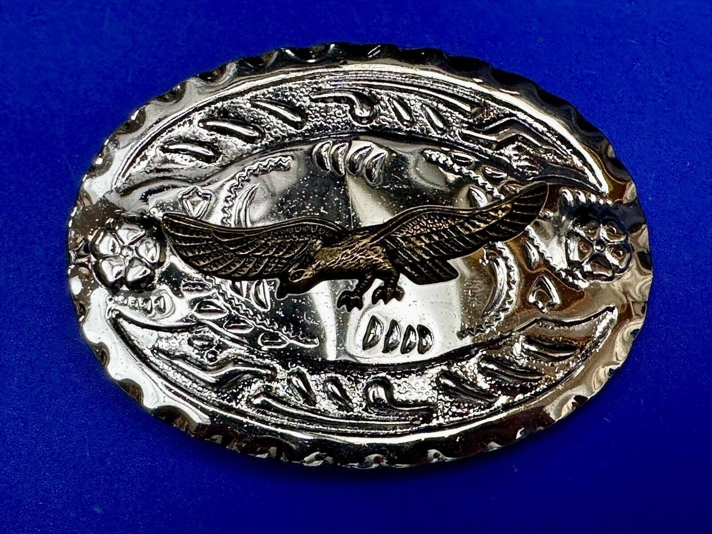 American Bald Eagle Flying High Silver Tone Patriotic Oval Cowboy Belt Buckle