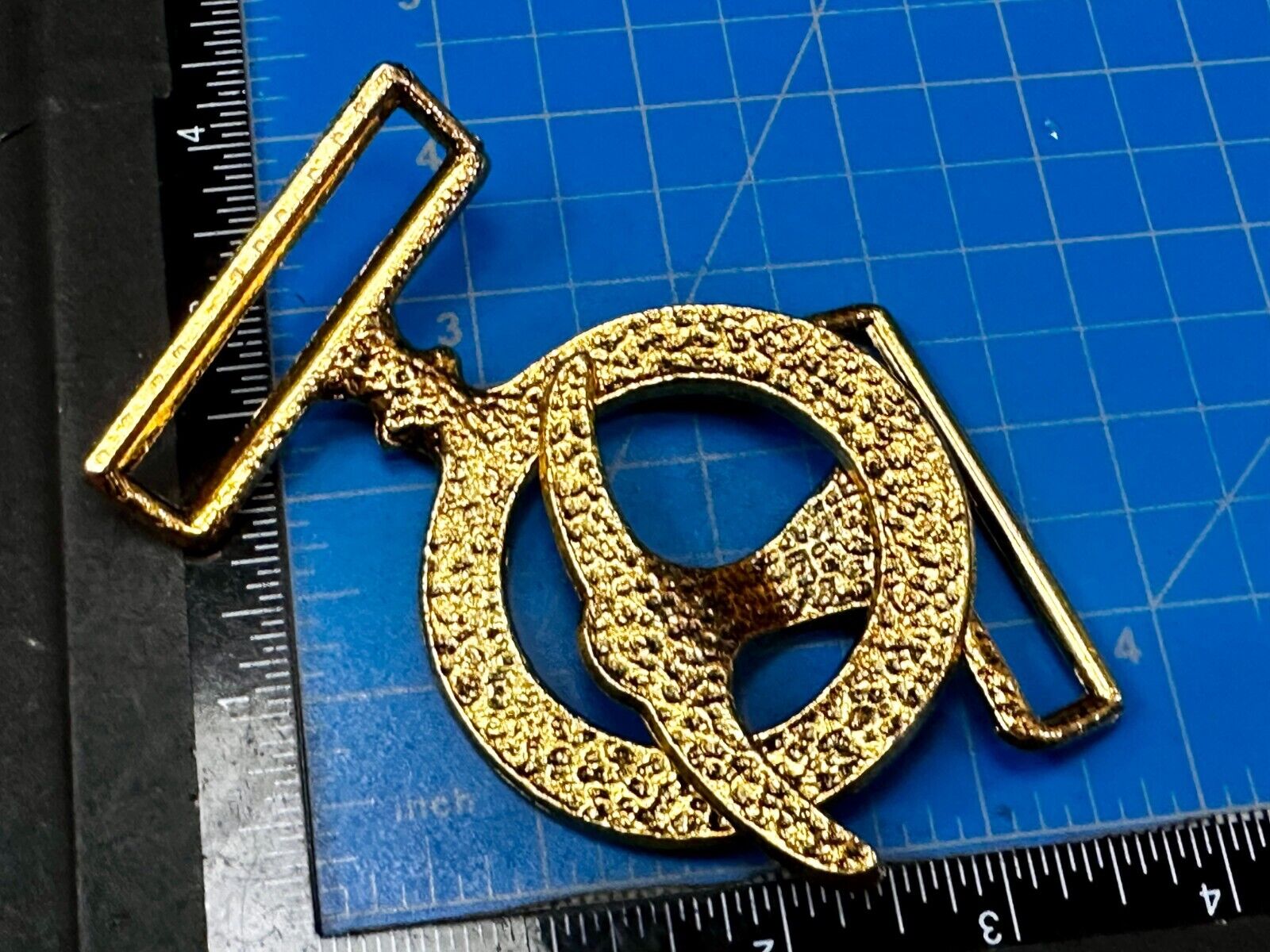 Two-Piece Interlocking Anchor? Open Work Gold Tone Vintage Belt Buckle