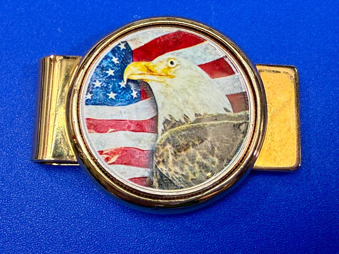 United States American Flag Patriotic Bald Eagle Gold Tone Vintage Money Clip
