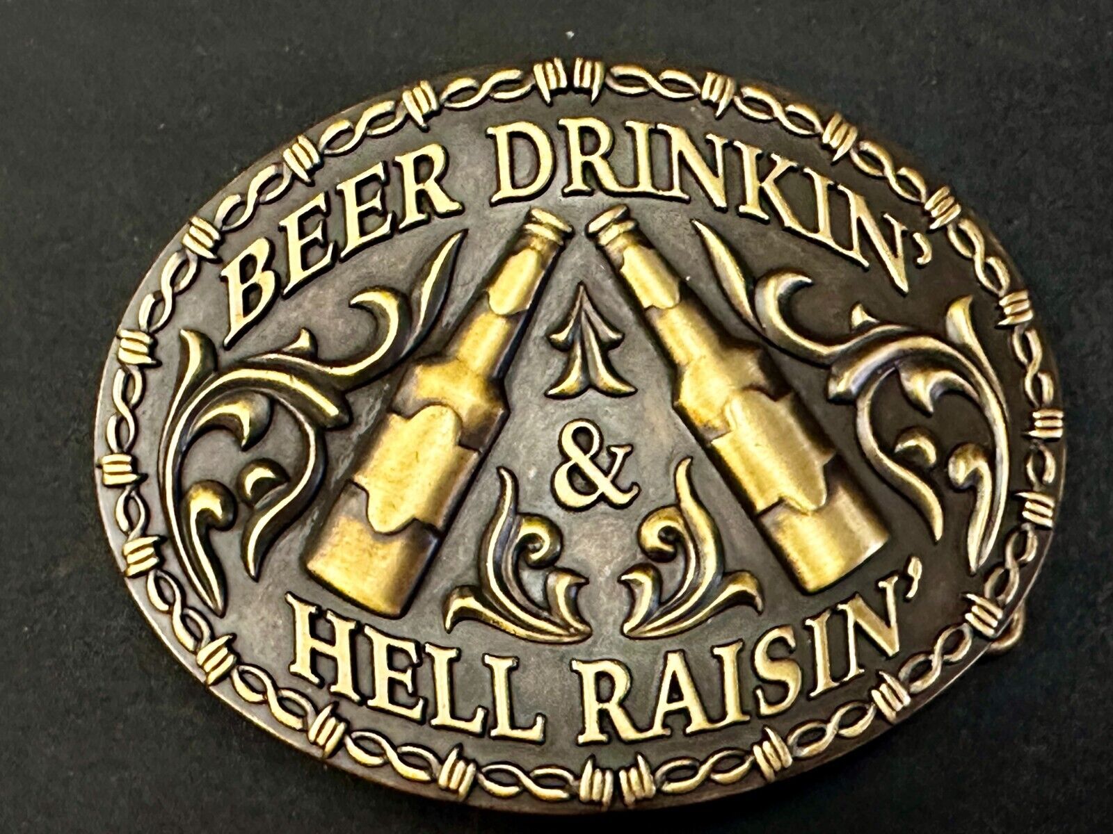 Beer Drinkin Hell Raisin Funny Novelty Barbed Wire Border Western Belt Buckle