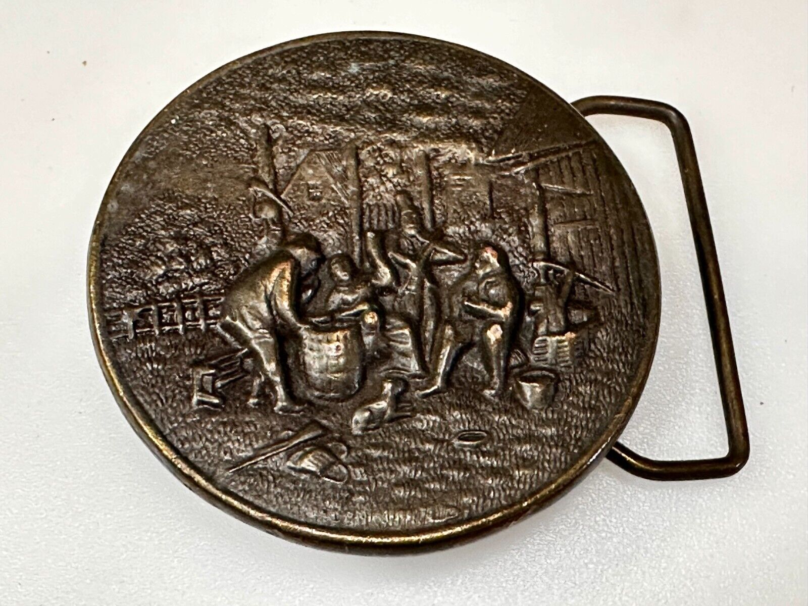 Village Scene Fiddle Miner Workers Bergamot Brass Works A-72 Belt Buckle