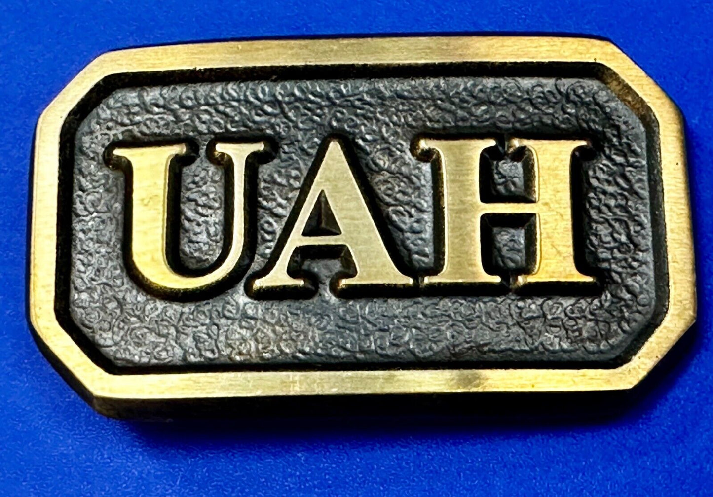 UAH University of Alabama in Huntsville?  Alumni Commemorative Belt Buckle