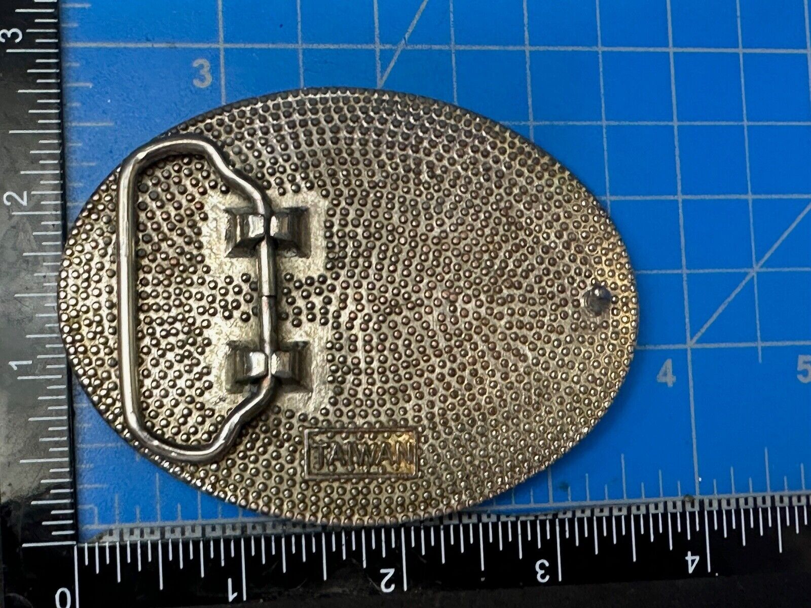 Vintage EAGLE flying High western etched Burst Pattern belt buckle Marked Taiwan