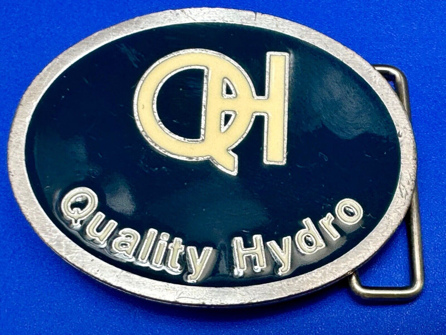 Vintage  QH Quality Hydro Promotional Company Prairie, WI  belt buckle