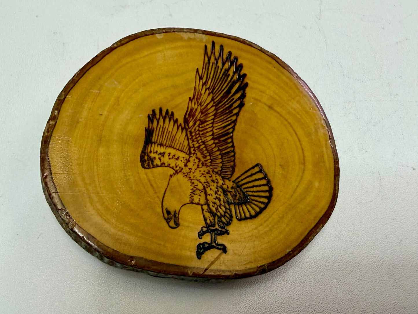 American Bald Eagle Hunting Diving Etching Picture On Wood Log Belt Buckle