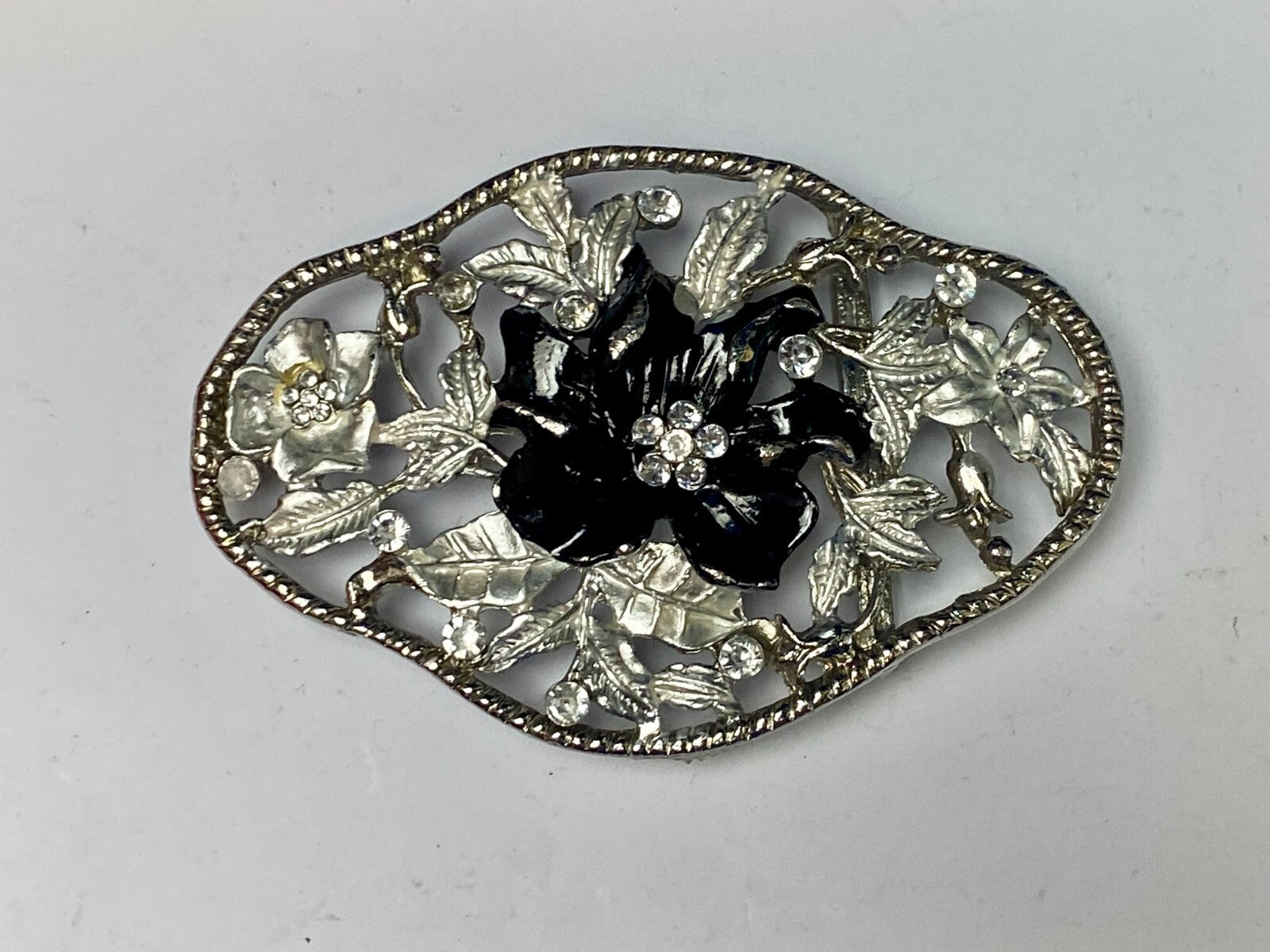 Vintage delicate See-Trough Rhinestone Accented Flower Floral Theme Belt Buckle