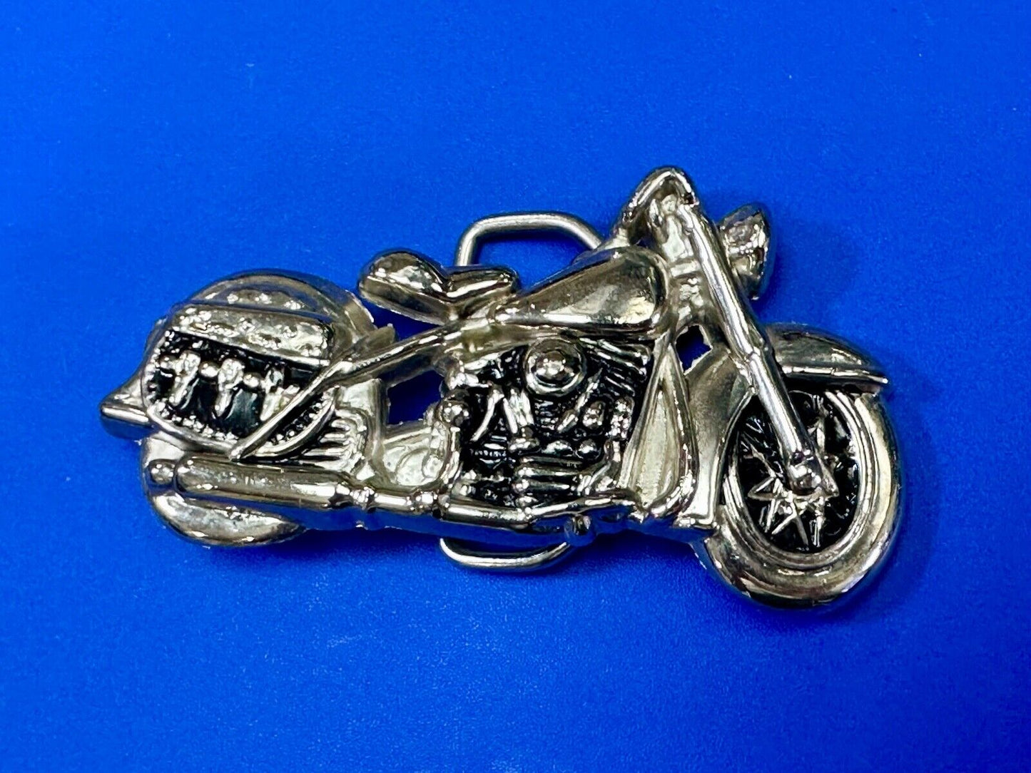 4" wide Figural Motorcycle W/ Saddle bag Silver color bikers belt buckle