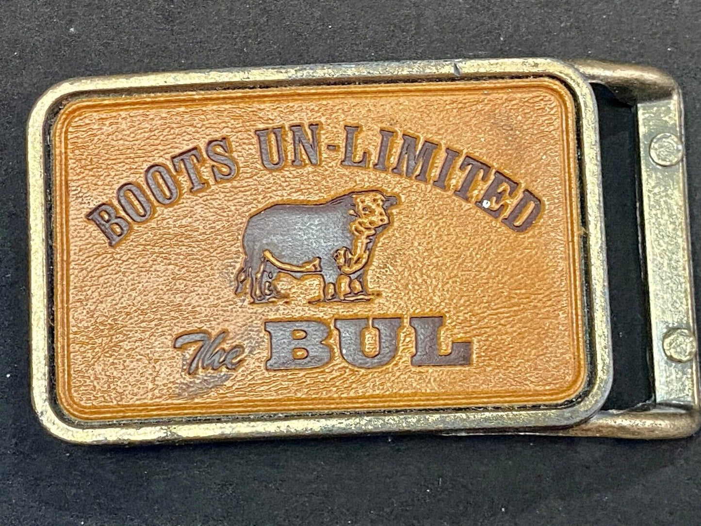 Vintage Leather belt buckle BOOTS unlimited - The Bul  Bull  Pooler GA Company 