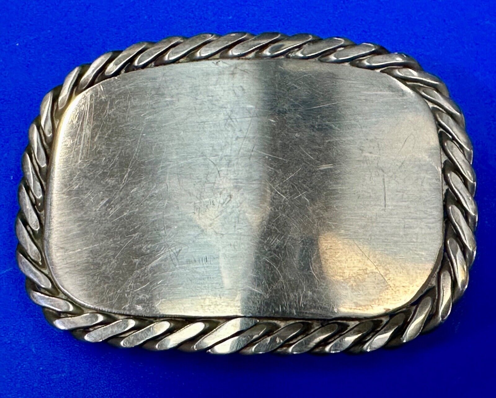Artisan silver color belt buckle for craft project / wear - Thick rope boarder