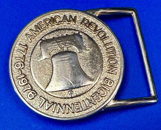 American Revolution bicentennial liverty bell round gold tone belt buckle