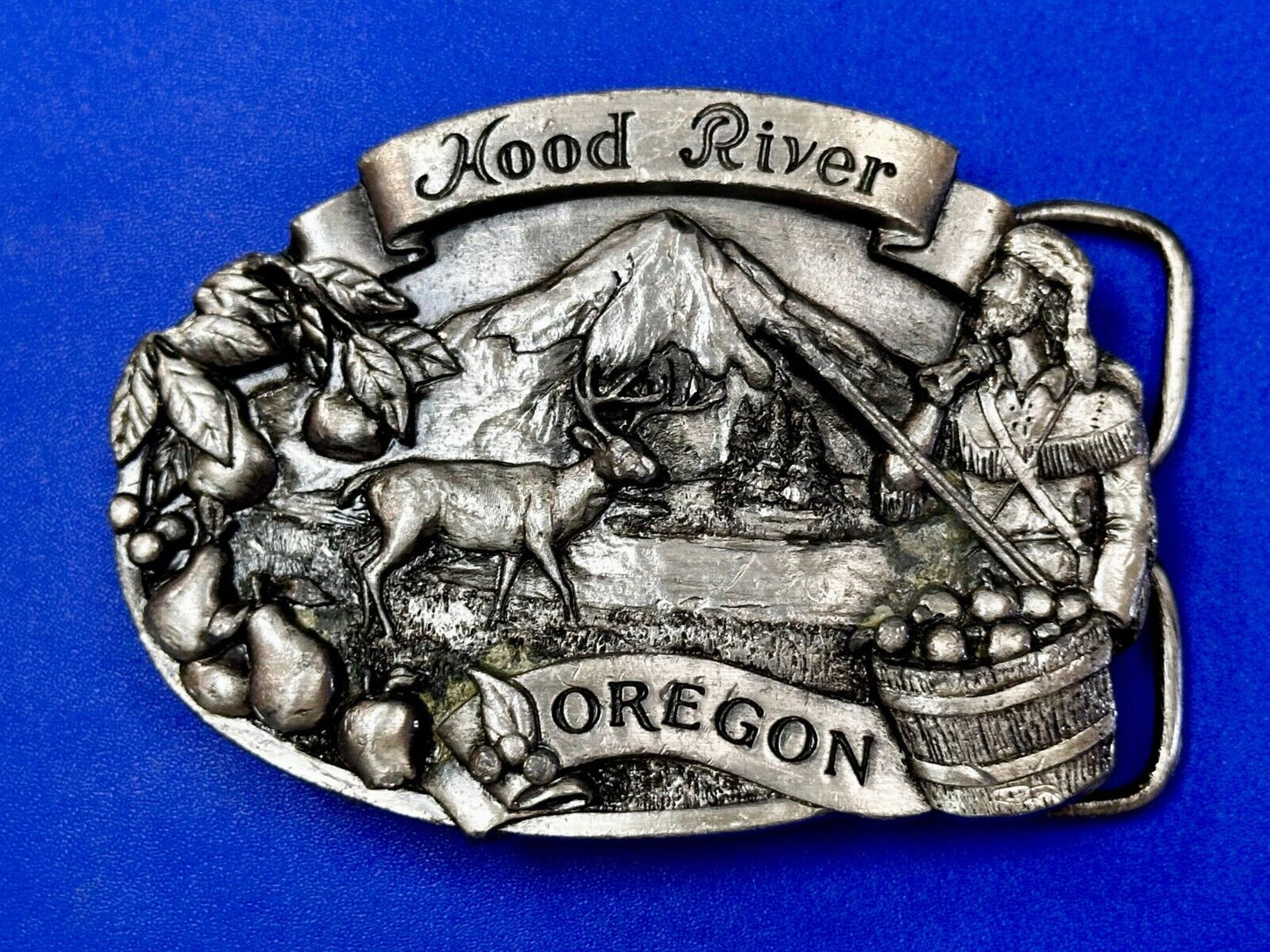 Majestic Mt. Hood River Valley Oregon Scenery Vtg 1981 Commemorative Belt Buckle