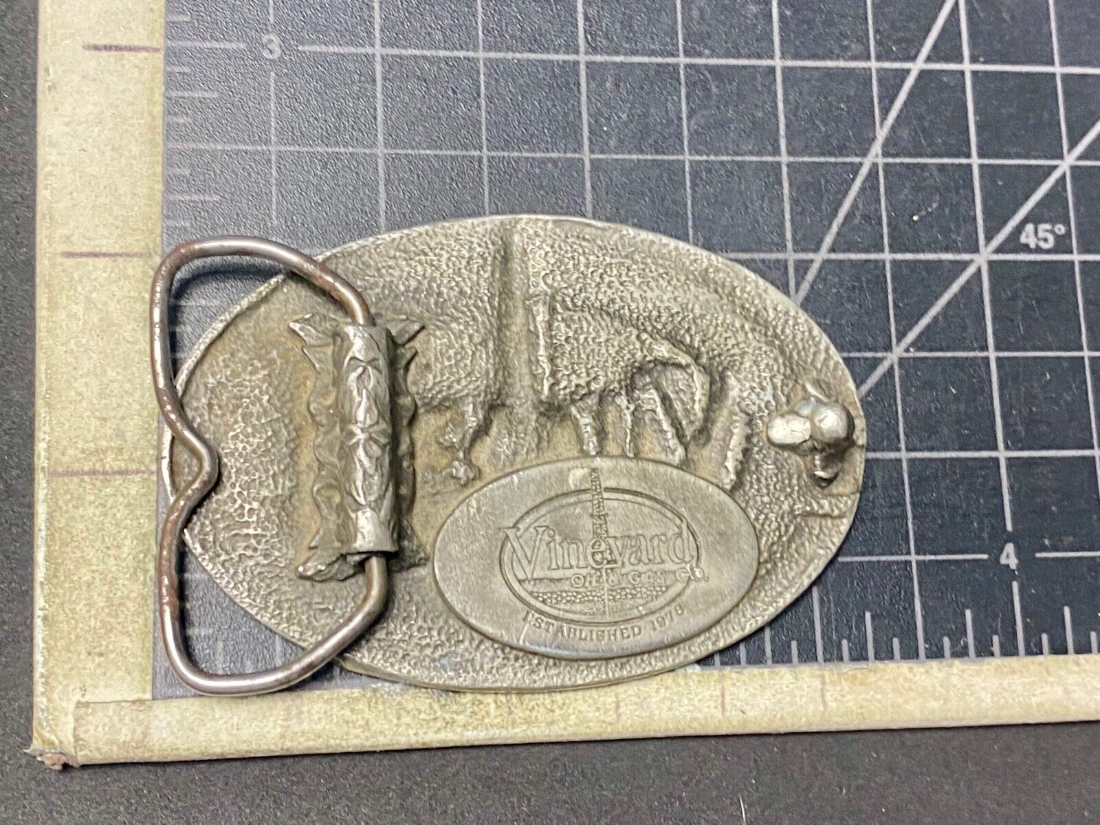 Vineyard oil pipeline rig gas company PA Promotional Advertising belt buckle 