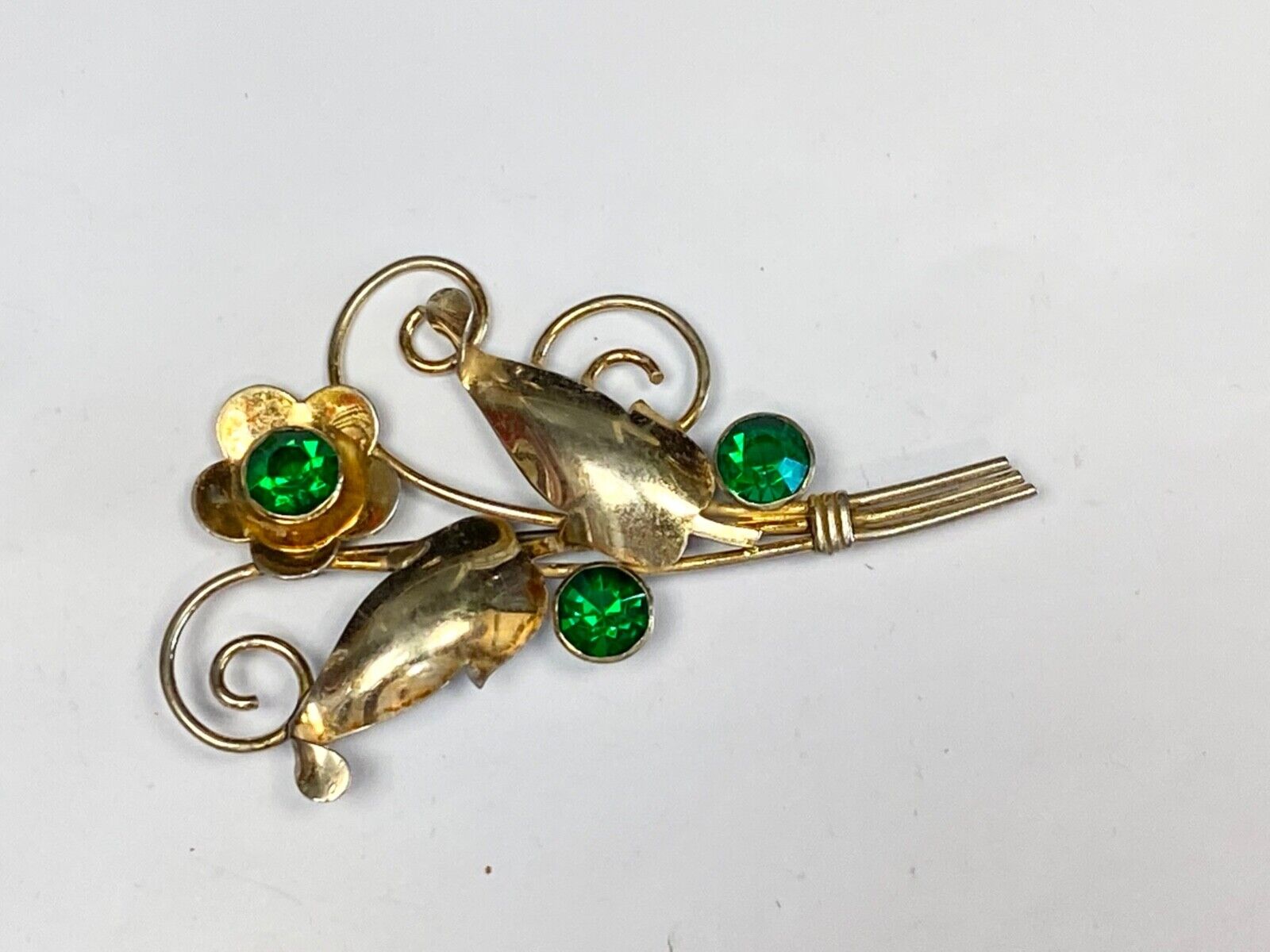 Beautiful Green Rhinestones? In Flower Theme Sterling Silver 925 Vintage Brooch