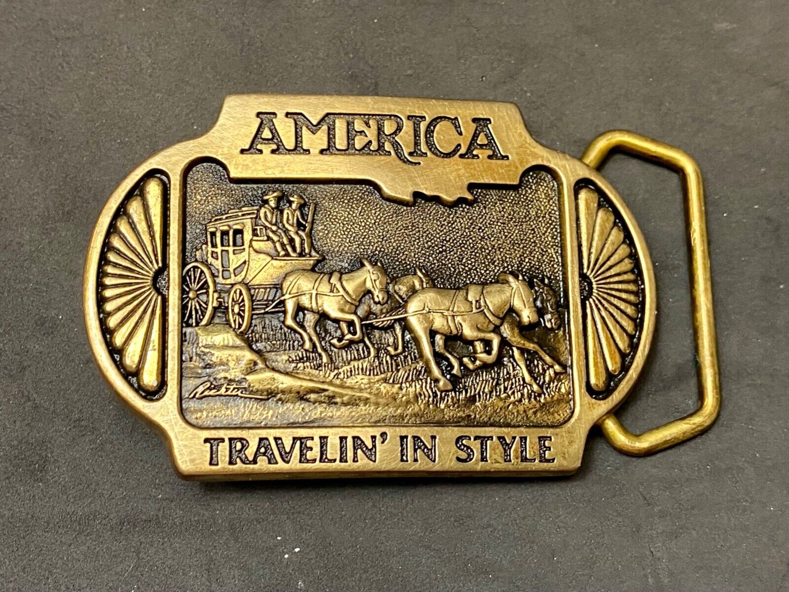 America, Traveling in Style  - Western Savings Series 1 Vintage belt buckle
