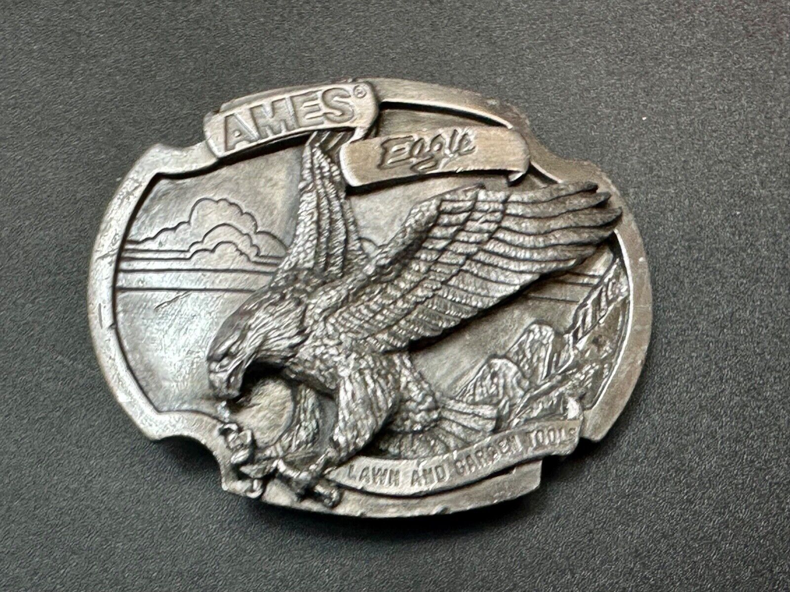 AMES TOOLS Vintage 1987 Belt Buckle - EAGLE - Lawn and garden tools