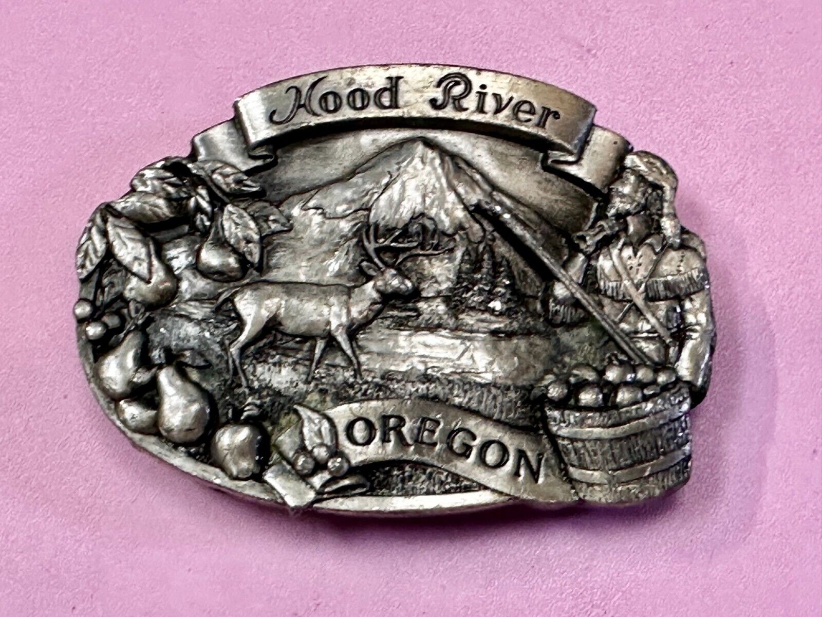 Majestic Mt. Hood River Valley Oregon Scenery Vtg 1981 Commemorative Belt Buckle