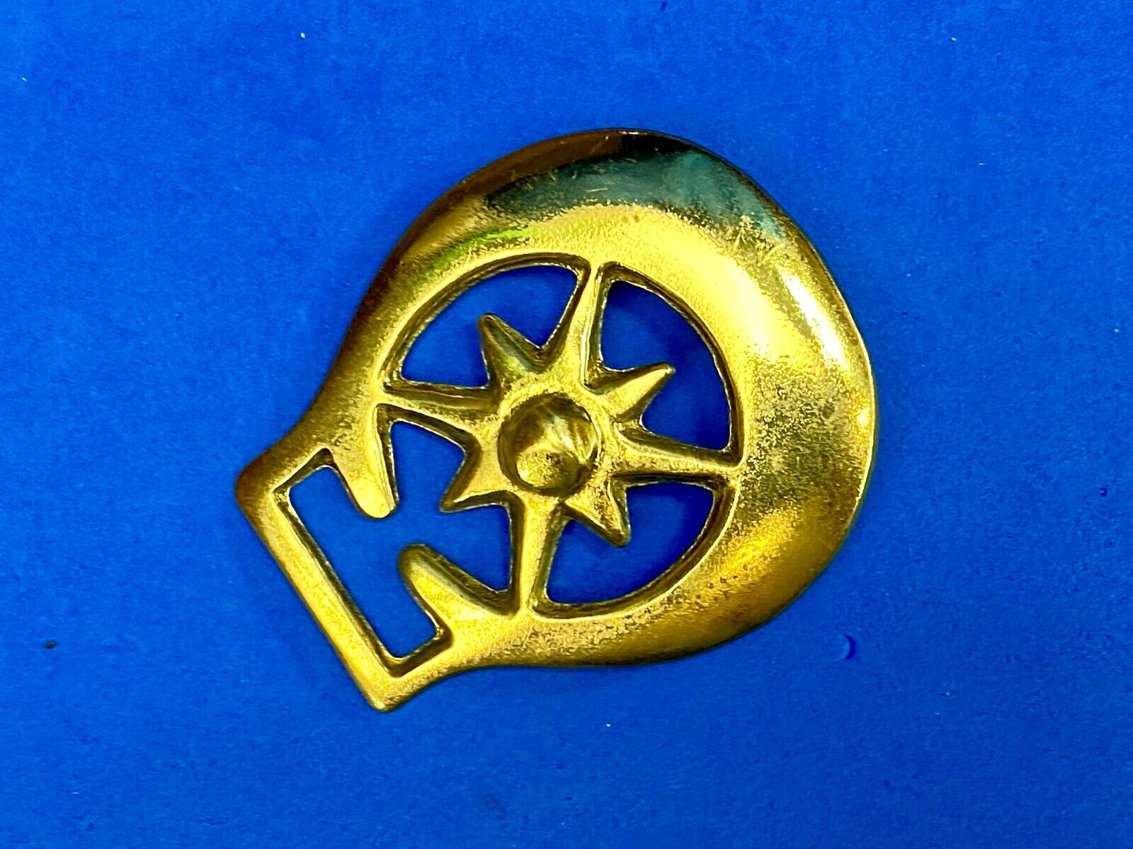 Vintage Horse Saddle Medallion Solid Brass nights STAR or cowgirls belt buckle!