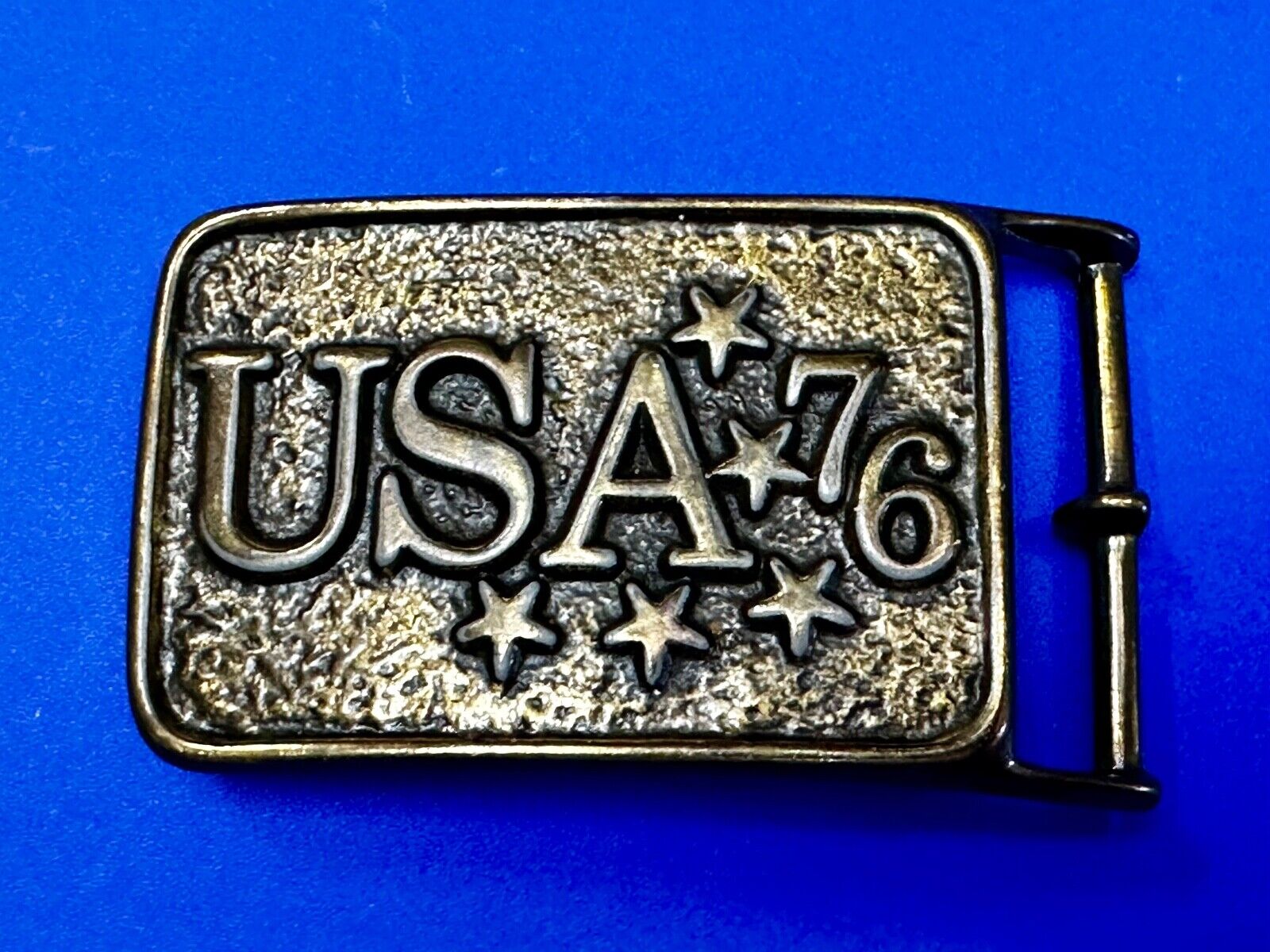 USA 76 Patriotic American Bicentennial Celebration Stars & Stripes Belt Buckle