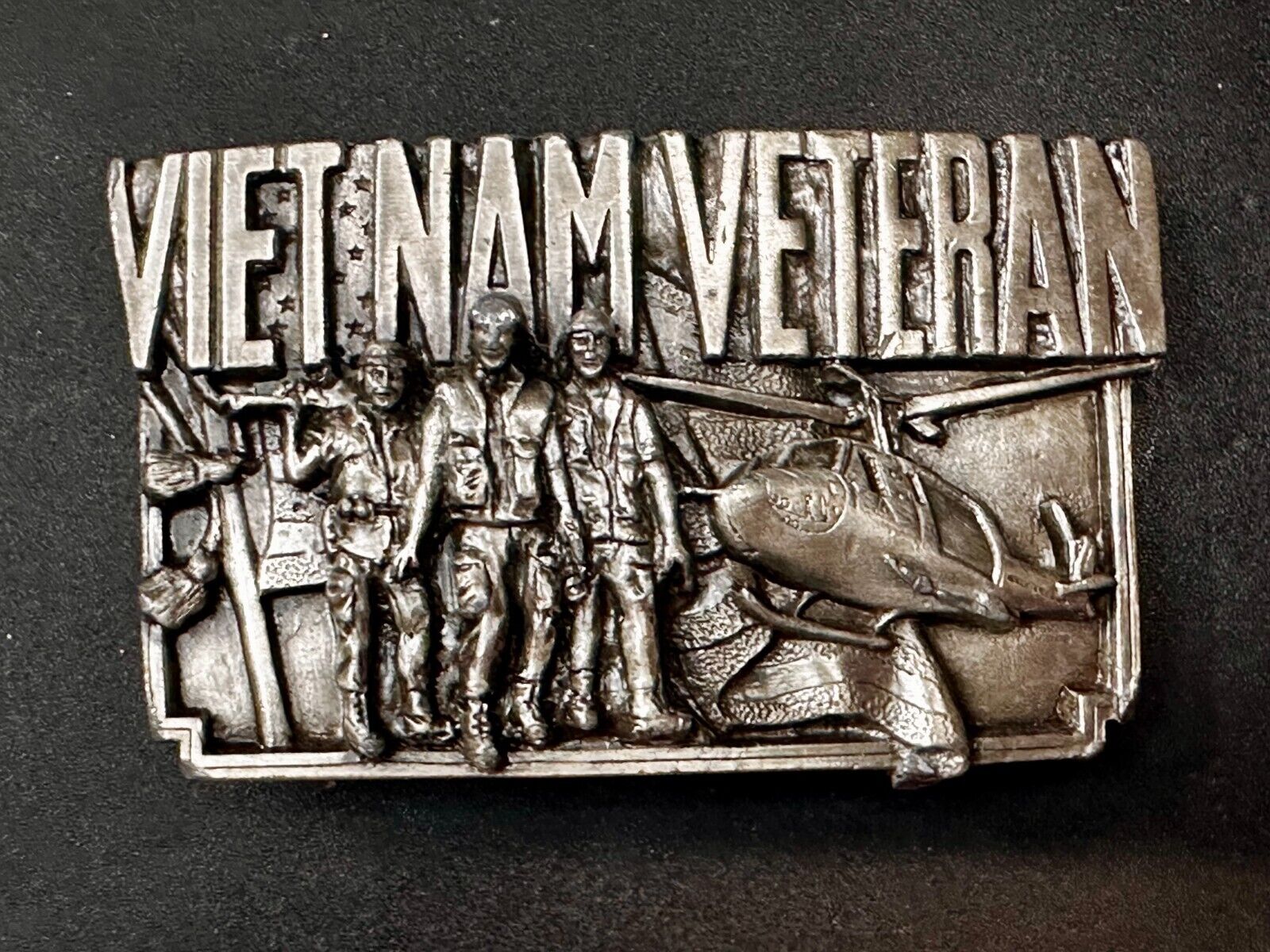 Veteran Vietnam Helicopter Soldiers Military Vtg 1983 Bergamot Belt Buckle
