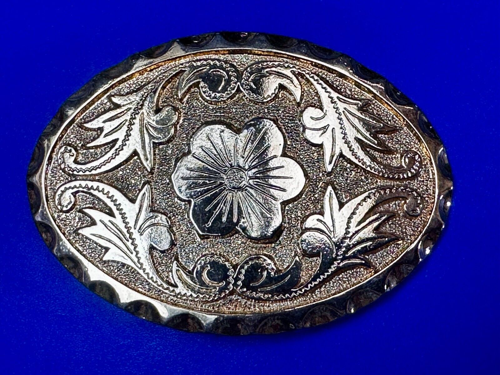 Vintage Etched Flower Floral Theme Western Oval Gold Tone Belt Buckle
