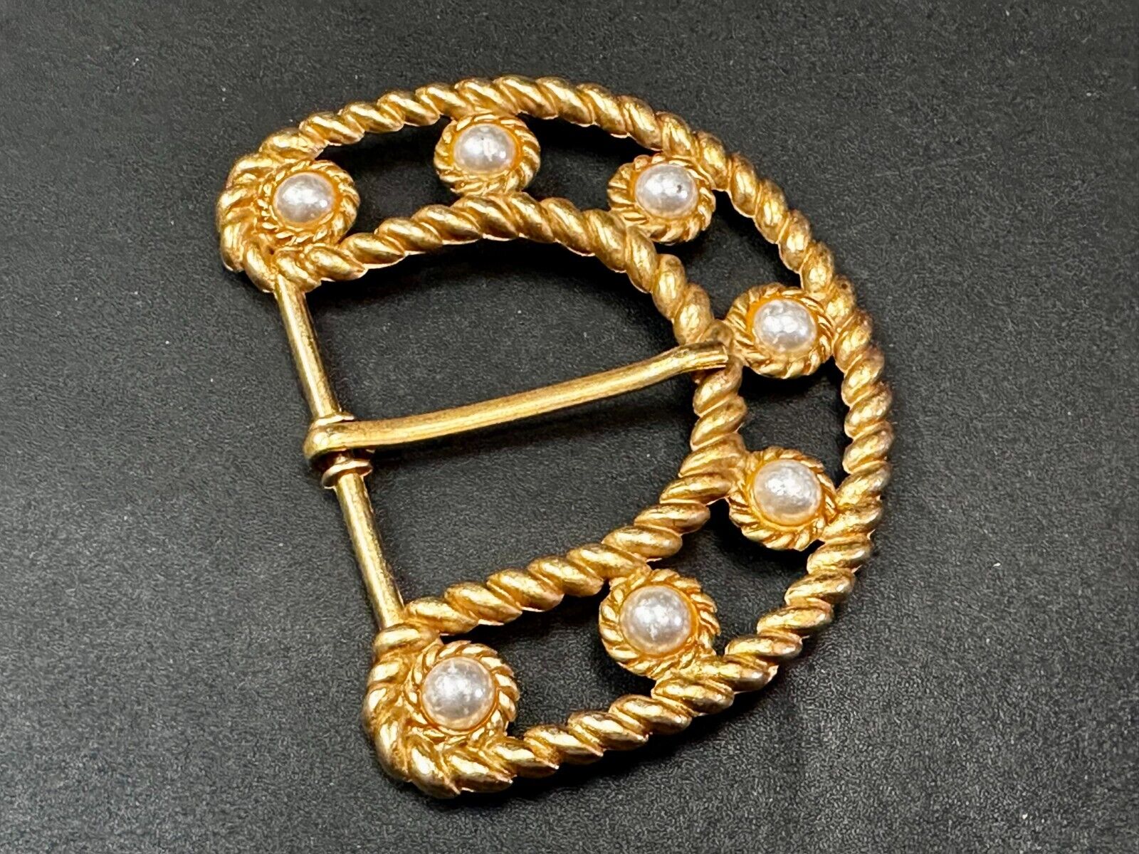 Beautiful Faux Pearl Openwork Rope Border Gold Tone Replacement Belt Buckle