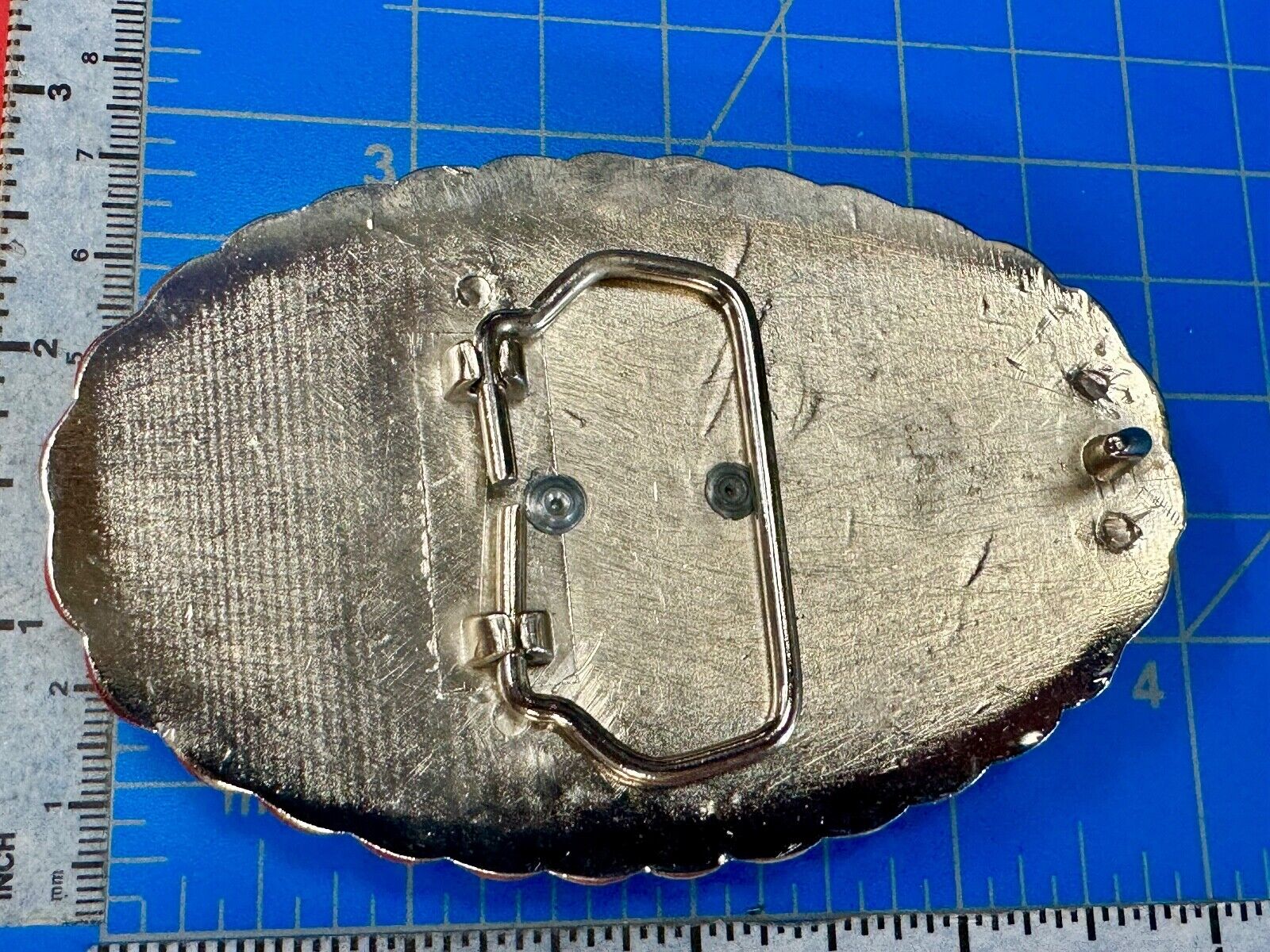 Unique! Cowboy boot and Fence Log - ornate western oval belt buckle