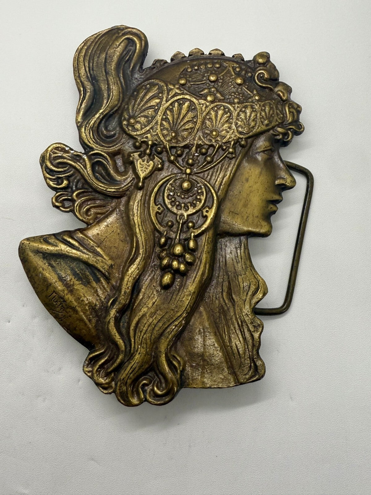 Alphonse Mucha Art Nouveau Boho Hippy Vibe Brass Tone Bergamot Belt Buckle E-60
