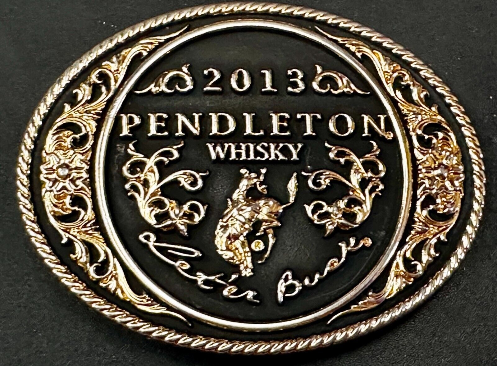 2013 Pendleton Whiskey Let'er Buck Rodeo Cowboy Montana Silversmiths Belt Buckle