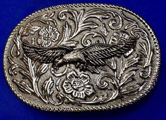 American Flying Landing Hunting Eagle Silver Color Vintage Western Belt Buckle