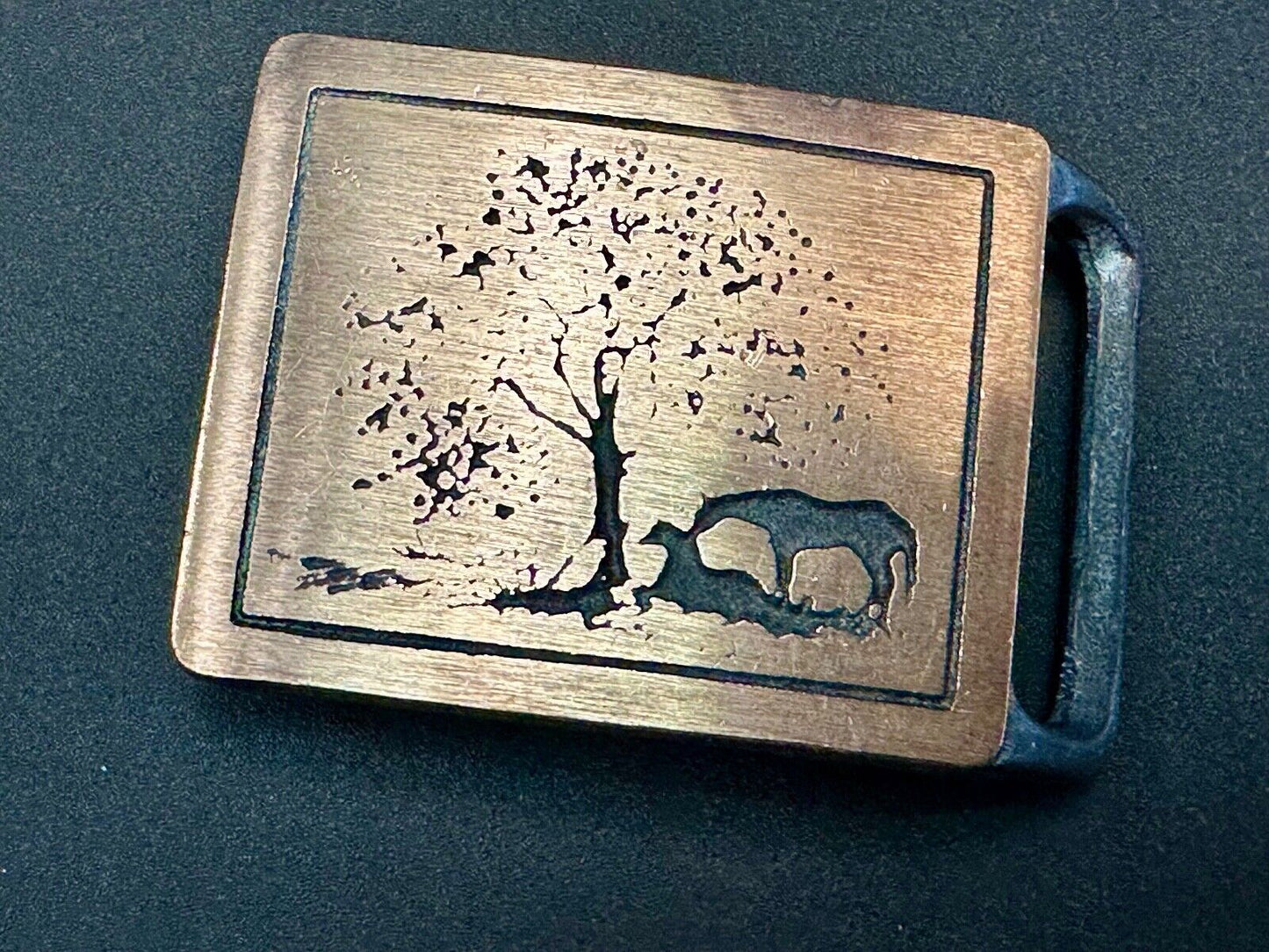 TWO HORSES TECH-ETHER GUILD Vintage art Horse lovers belt buckle