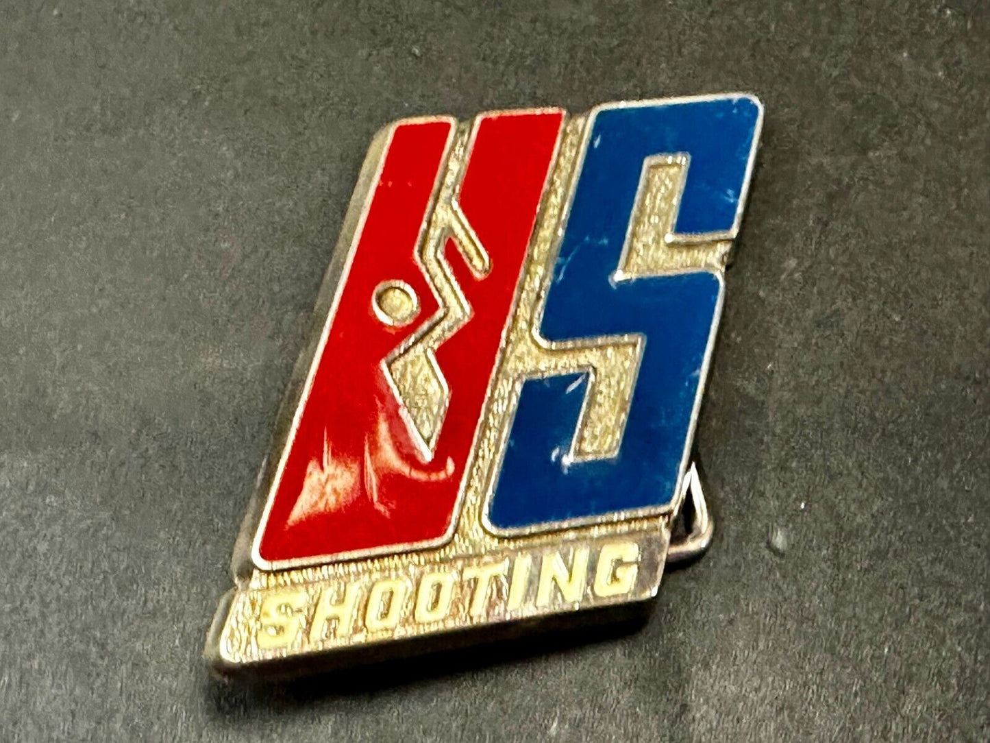 US Shooting Team Red White & Blue Commemorative Gun Rifle Spots Belt Buckle