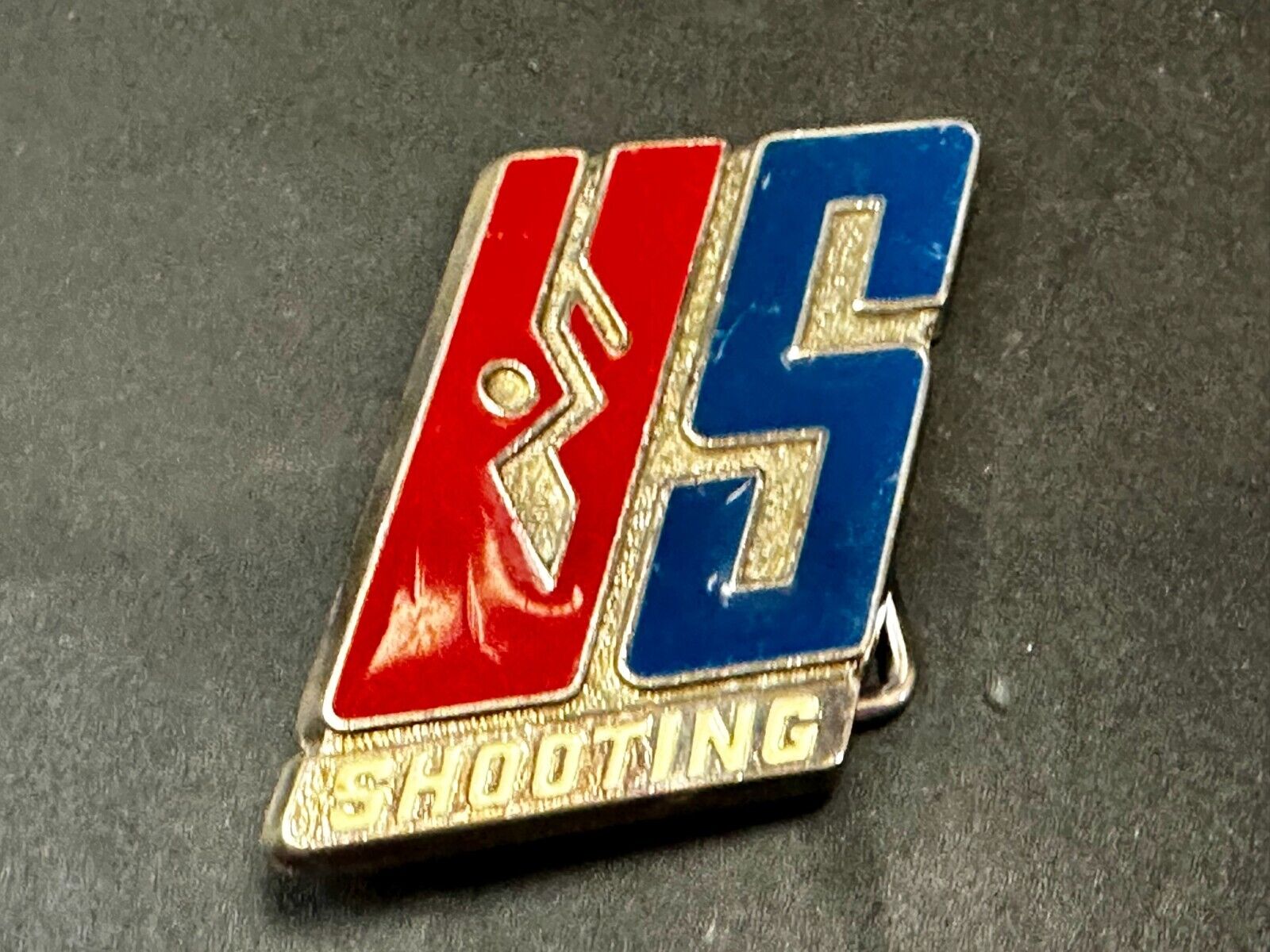 US Shooting Team Red White & Blue Commemorative Gun Rifle Spots Belt Buckle