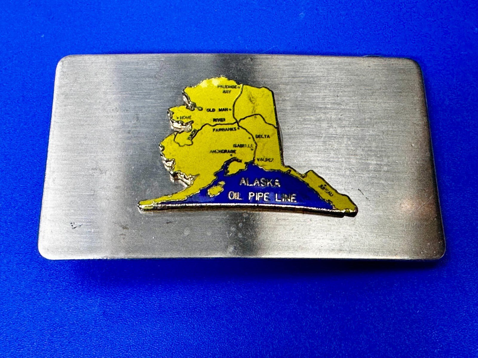 Alaska State Map Oil Pipe Line Vintage Commemorative Belt Buckle