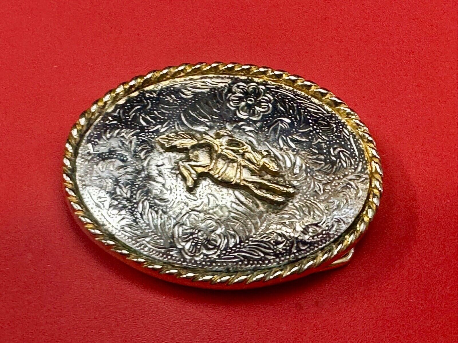 Vintage Ivan Cowboy Saddle Bronc western rodeo bull rider belt buckle
