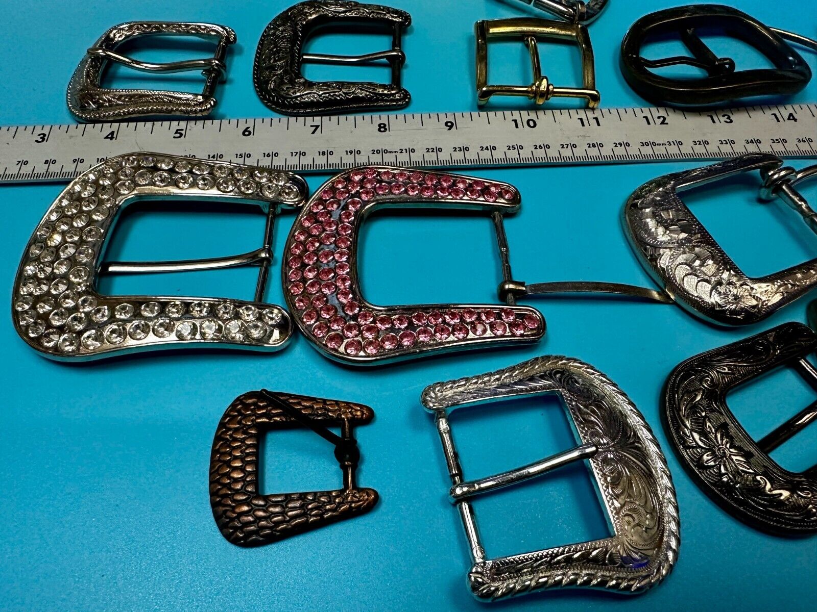 20 Vintage & Modern Ranger Style Belt buckles -  Lot, Grab Bag - Resale Gifts!