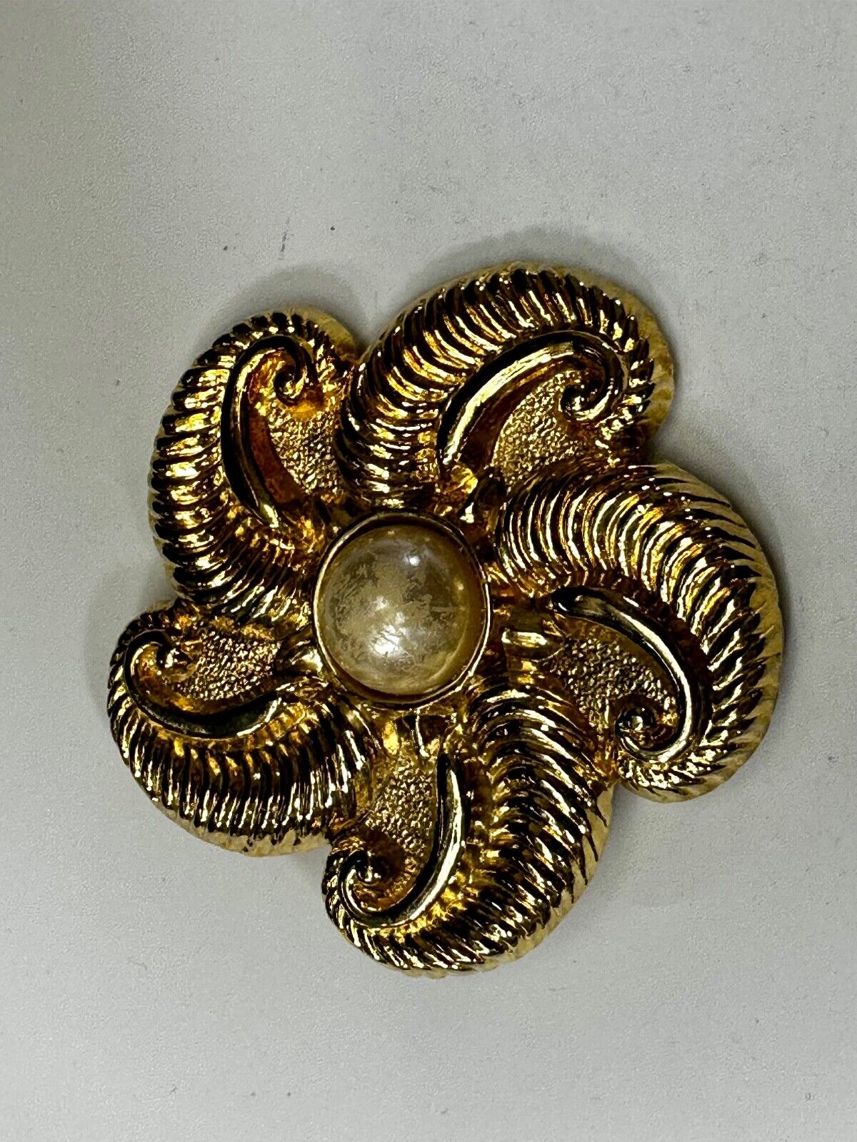 Vintage Large Gold Tone Starfish Flower Theme?  Belt Buckle by Motion East