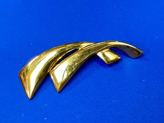 Two curved bars - vintage Napier signed gold tone brooch pin