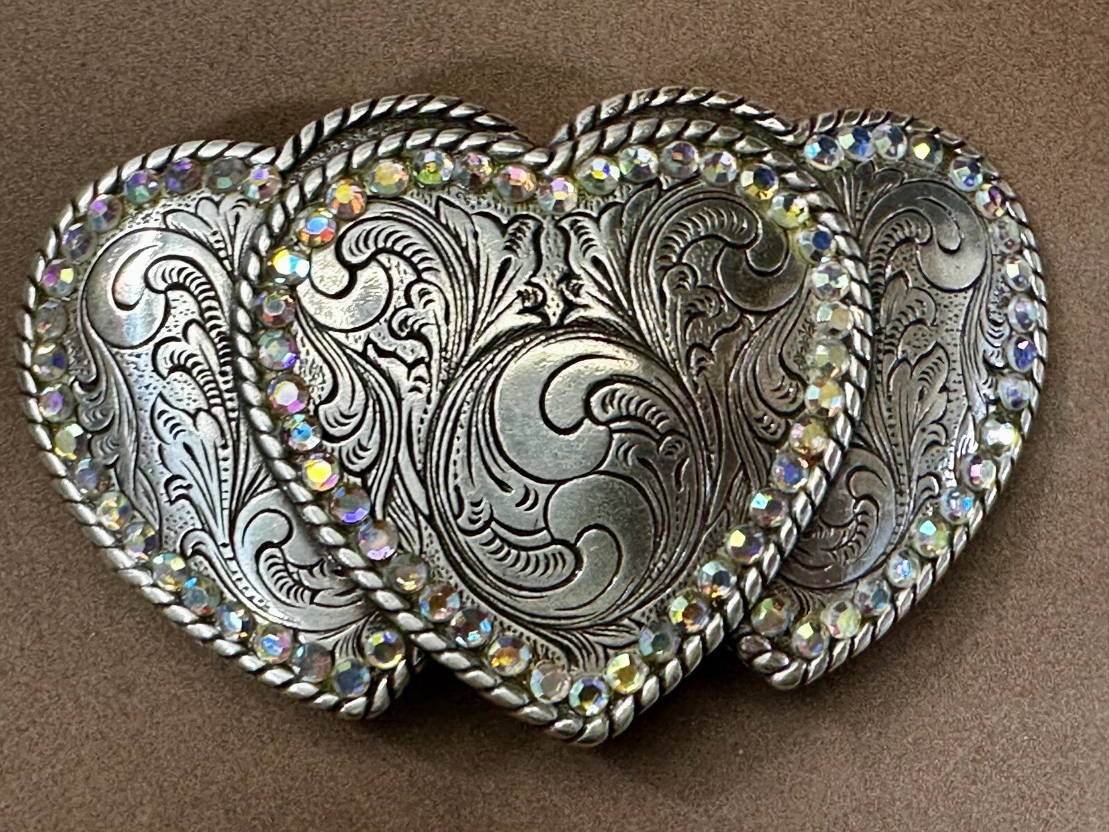 Triple Heart Shaped Flower Swirl Pattern with Rhinestone Border Belt Buckle
