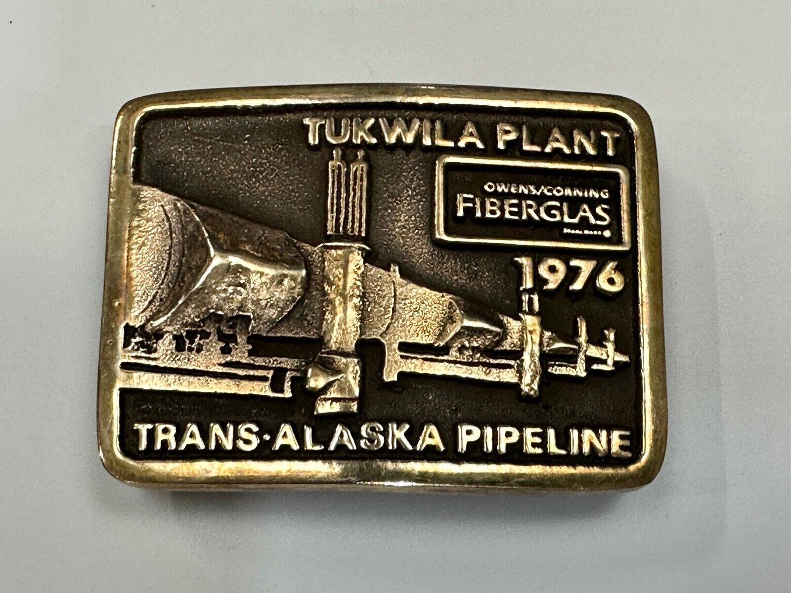 Trans Alaska Oil Pipeline Tukwila Plant Owens Corning Fiberglass belt buckle