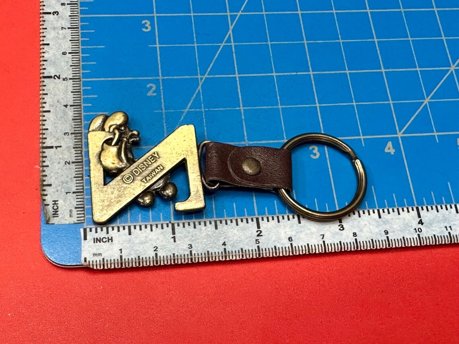 VINTAGE LETTER INITIAL Z MICKEY MOUSE DISNEY KEYCHAIN BRASS and LEATHER FOB