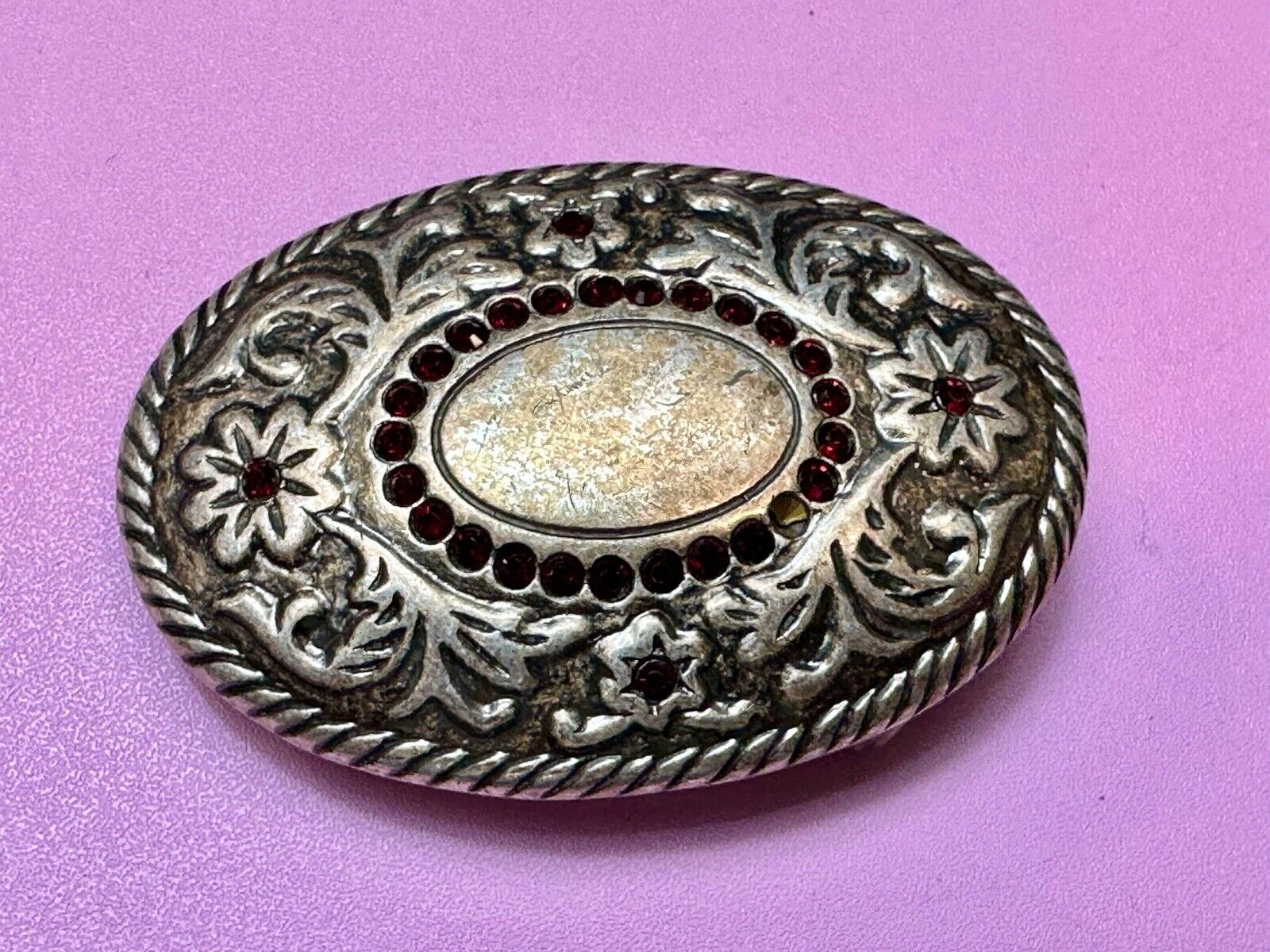 Vintage flower swirl rhinestone accented belt buckle for your center  cab stone