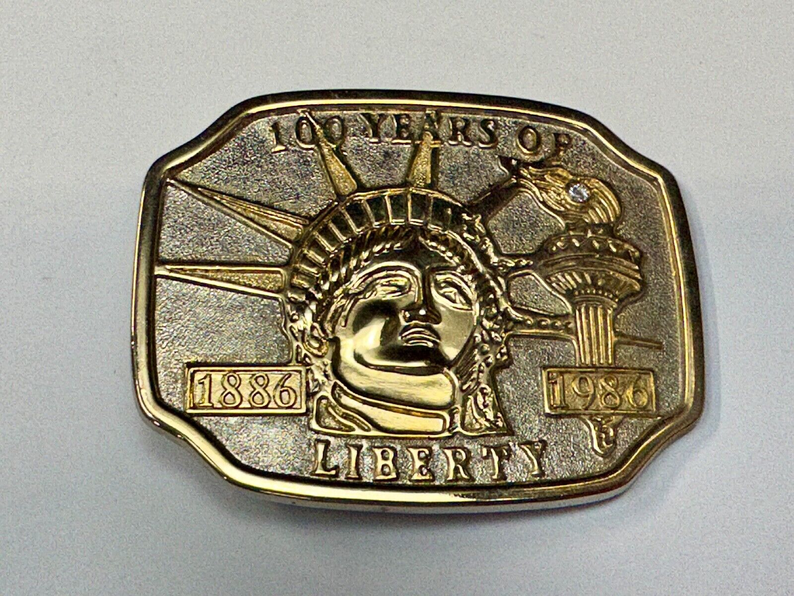 100 Years of Liberty  NYC statue of Lady Liberty two tone Souvenir belt buckle